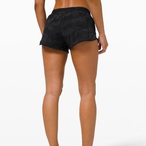 Lululemon hotty hots 2.5”